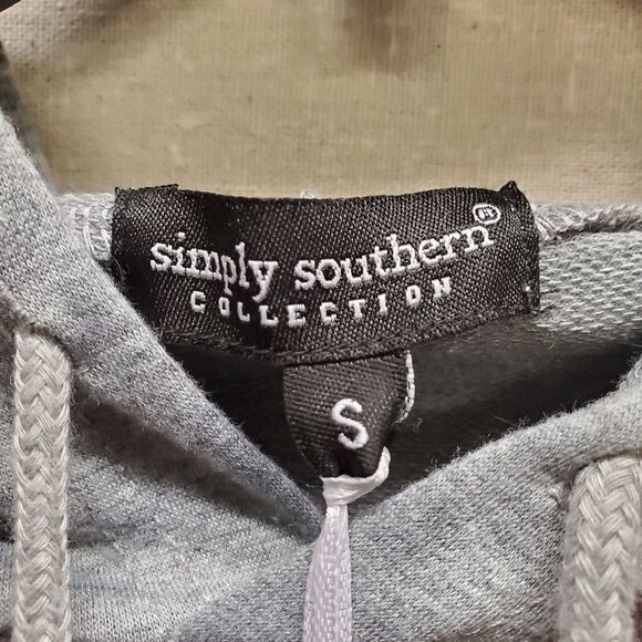 Simply Southern Brand Lightweight Hooded Top and Leggings size S - Picture 3 of 9